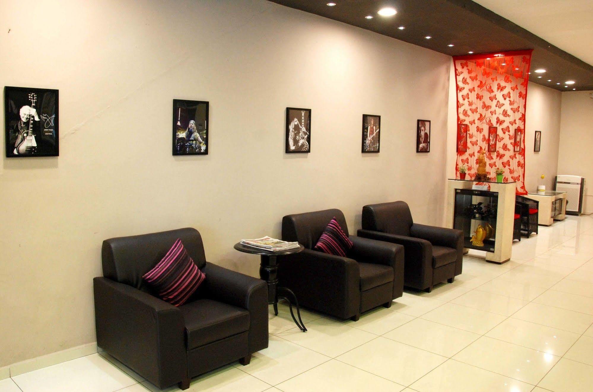 Jv Hotel @ Bandar Tasek Mutiara Bukit Mertajam Eksteriør bilde