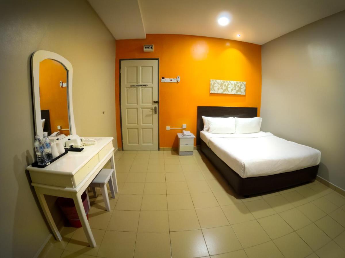 Jv Hotel @ Bandar Tasek Mutiara Bukit Mertajam Eksteriør bilde